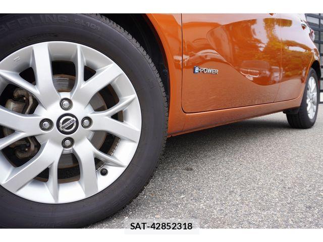 Nissan NOTE 2018-08 8849041-29
