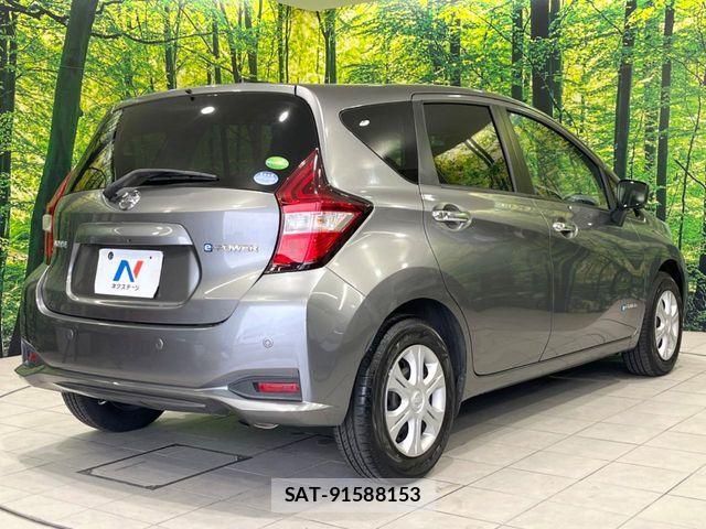 Nissan NOTE 2017-07 8850216-16