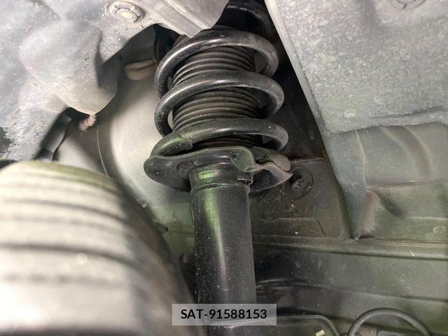 Nissan NOTE 2017-07 8850216-19