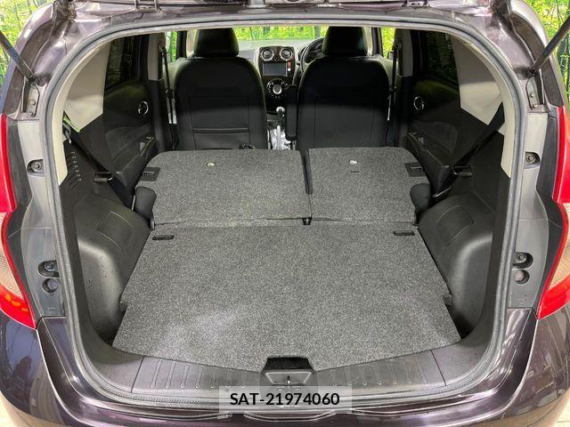 Nissan NOTE 2013-08 8850225-9