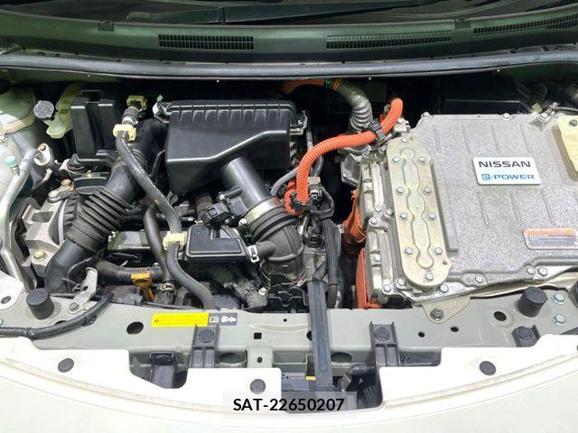 Nissan NOTE 2019-01 8850210-18