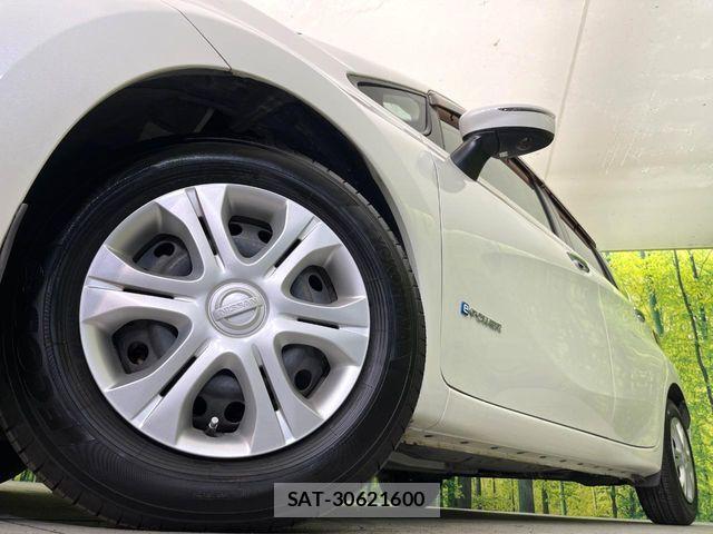 Nissan NOTE 2017-08 8850209-12