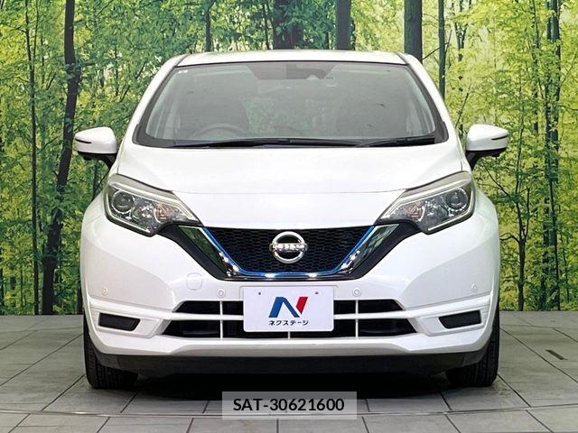 Nissan NOTE 2017-08 8850209-13
