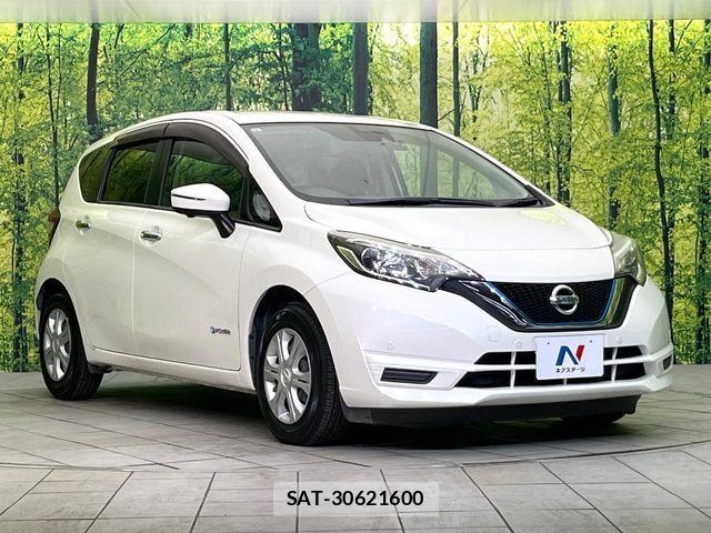 Nissan NOTE 2017-08 8850209-15