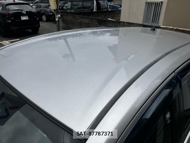 Nissan NOTE 2012-09 8850230-9