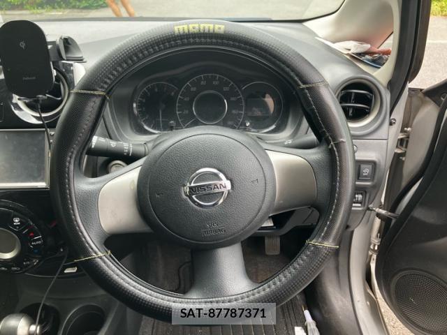 Nissan NOTE 2012-09 8850230-16