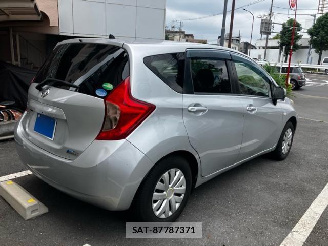 Nissan NOTE 2012-09 8850230-2