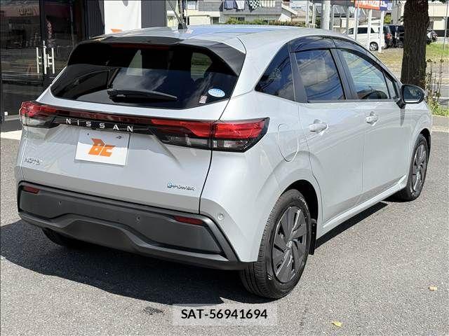 Nissan NOTE 2021-08 8849222-23