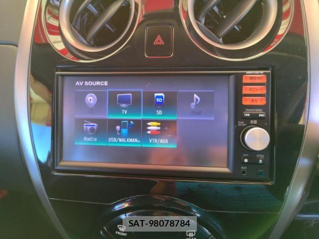 Nissan NOTE 2013-12 8850222-18
