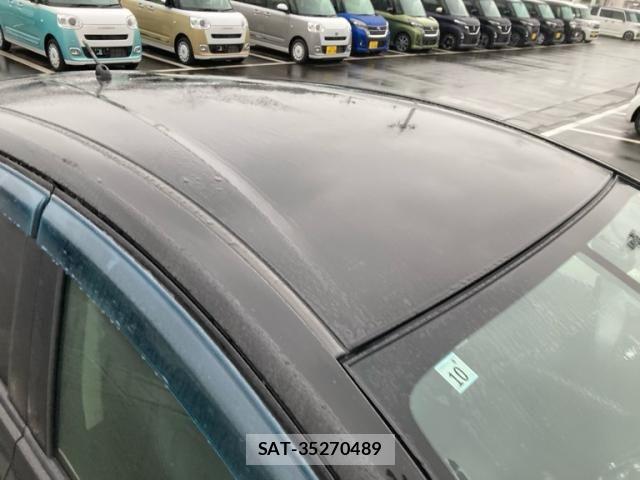Nissan NOTE 2013-10 8850236-9