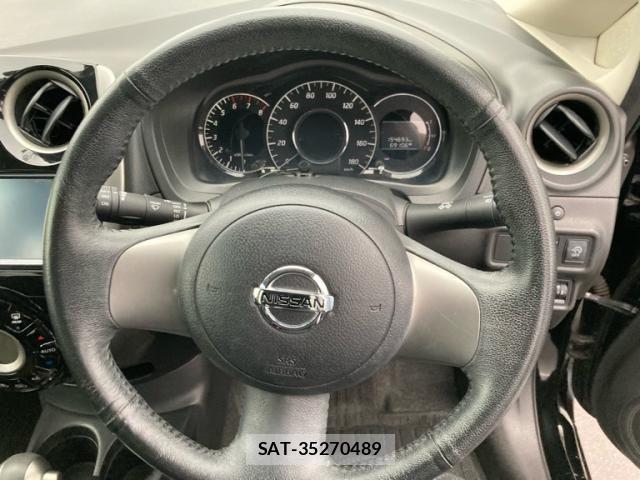 Nissan NOTE 2013-10 8850236-13
