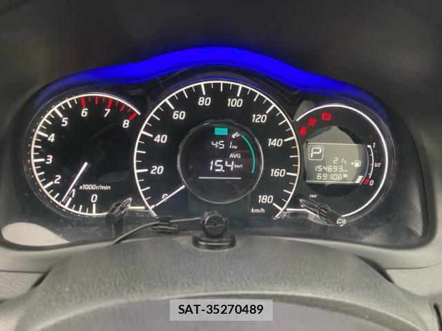 Nissan NOTE 2013-10 8850236-14