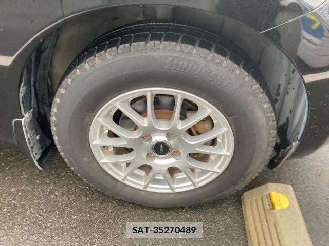 Nissan NOTE 2013-10 8850236-4