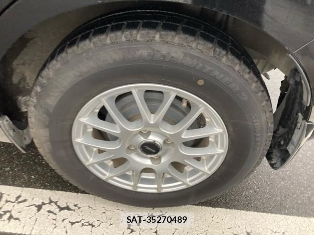 Nissan NOTE 2013-10 8850236-6