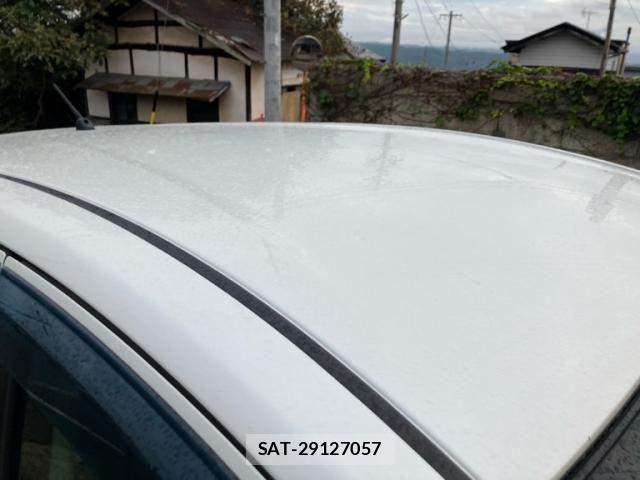 Nissan NOTE 2012-11 8850233-23