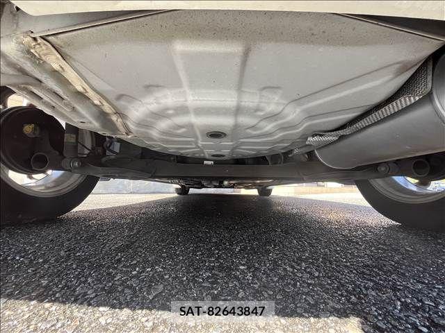Nissan NOTE 2017-02 8850213-9
