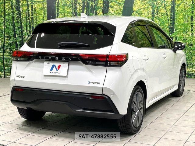 Nissan NOTE 2023-12 8841013-16