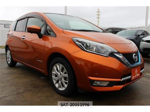 Nissan NOTE 2018-07 8850215-6