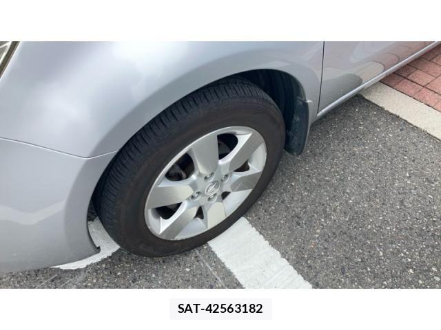 Nissan NOTE 2012-02 8850239-3