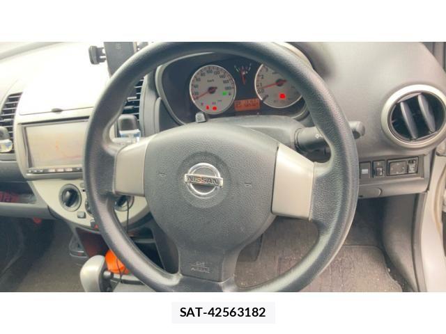 Nissan NOTE 2012-02 8850239-8