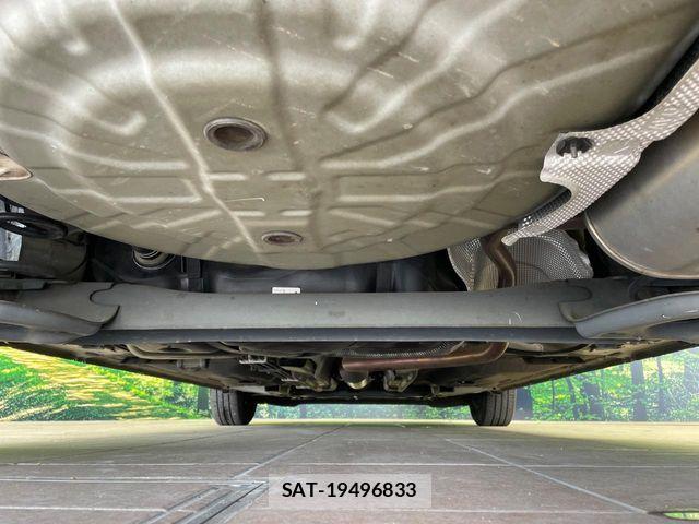 Nissan NOTE 2017-02 8850212-19