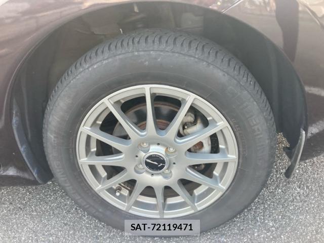 Nissan NOTE 2014-02 8850232-4