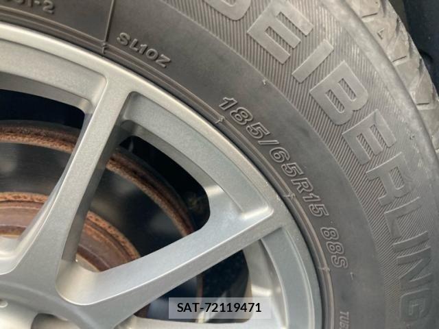 Nissan NOTE 2014-02 8850232-8