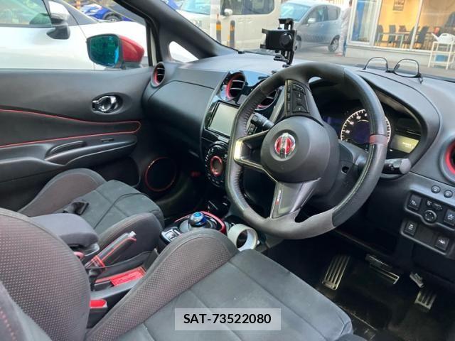 Nissan NOTE 2017-04 8850219-9