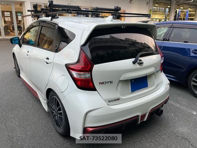 Nissan NOTE 2017-04 8850219-3