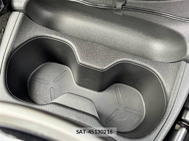 Nissan NOTE 2018-02 8871710-18