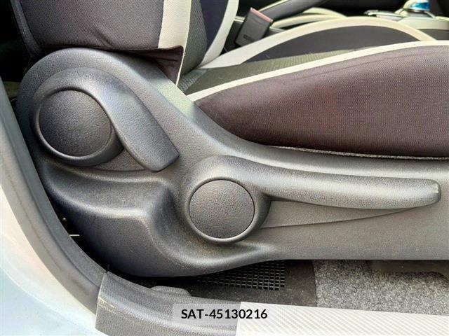 Nissan NOTE 2018-02 8871710-21
