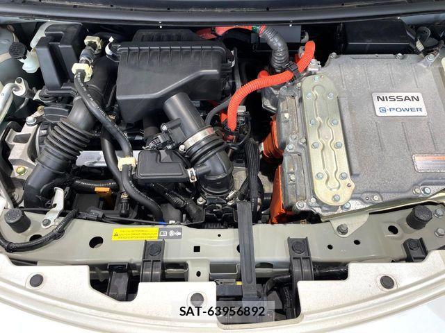 Nissan NOTE 2018-07 8871715-17