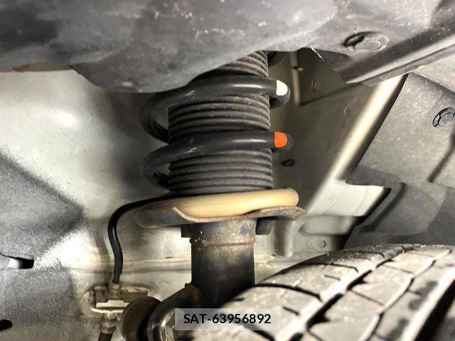 Nissan NOTE 2018-07 8871715-19