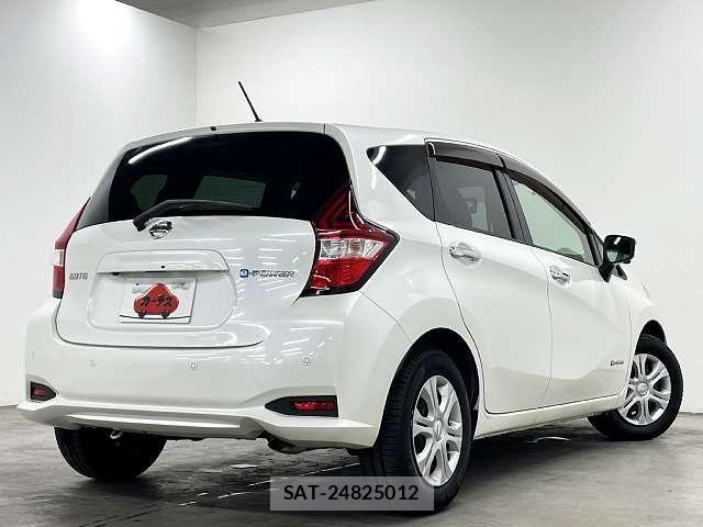 Nissan NOTE 2017-12 8871720-2