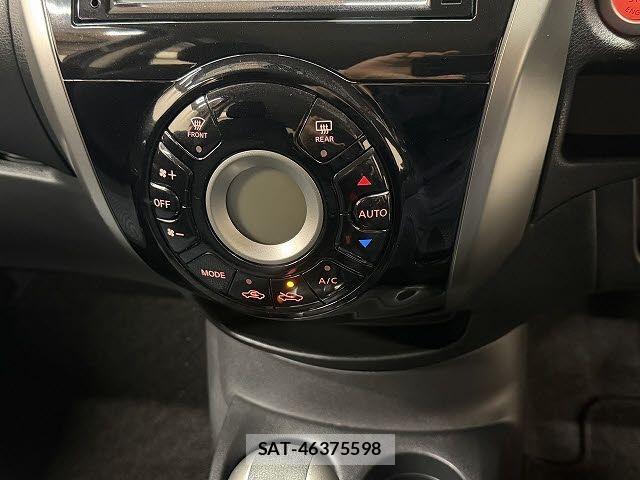 Nissan NOTE 2015-08 8871731-14