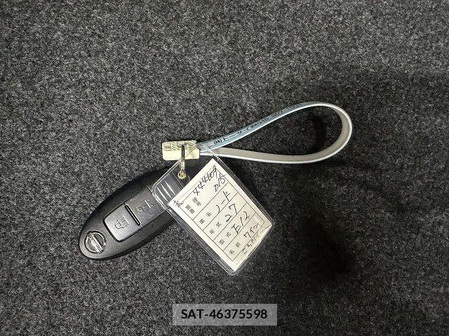 Nissan NOTE 2015-08 8871731-18