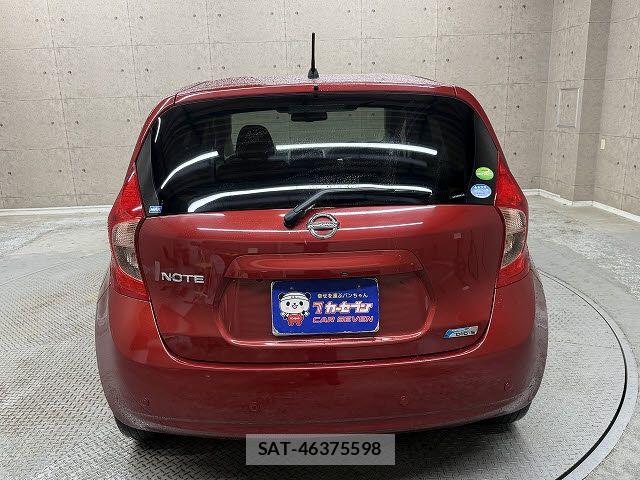 Nissan NOTE 2015-08 8871731-3