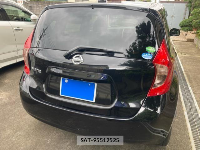 Nissan NOTE 2014-01 8871742-2
