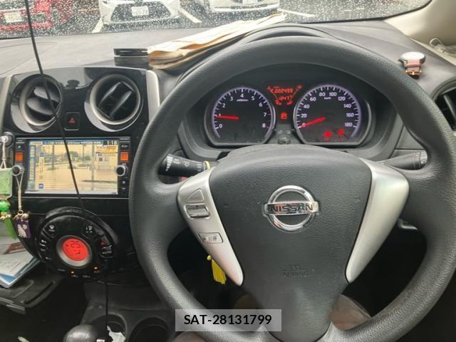 Nissan NOTE 2015-02 8871739-6