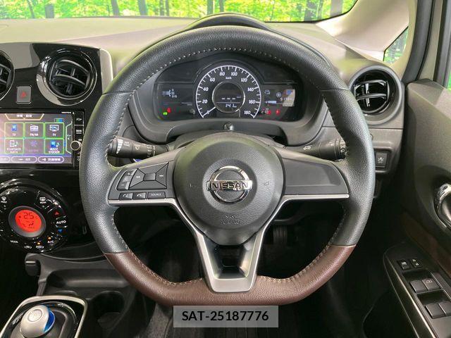 Nissan NOTE 2018-04 8871714-9