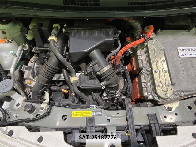 Nissan NOTE 2018-04 8871714-17