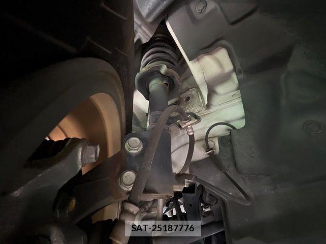 Nissan NOTE 2018-04 8871714-19