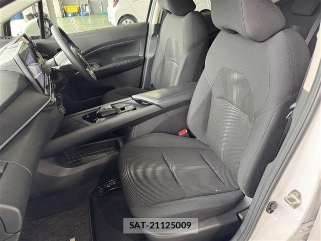 Nissan NOTE 2023-02 8871703-27