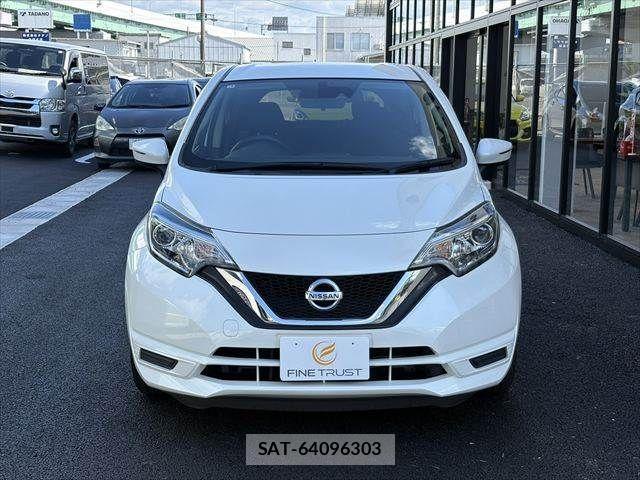 Nissan NOTE 2017-04 8871728-13