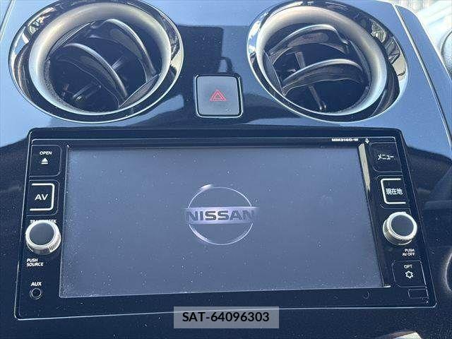 Nissan NOTE 2017-04 8871728-3