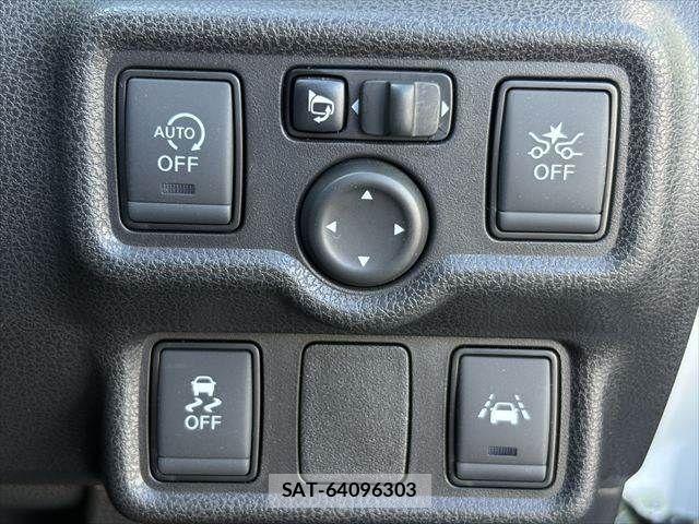 Nissan NOTE 2017-04 8871728-6