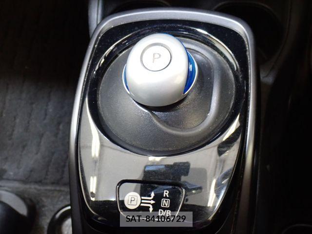 Nissan NOTE 2019-01 8871704-16