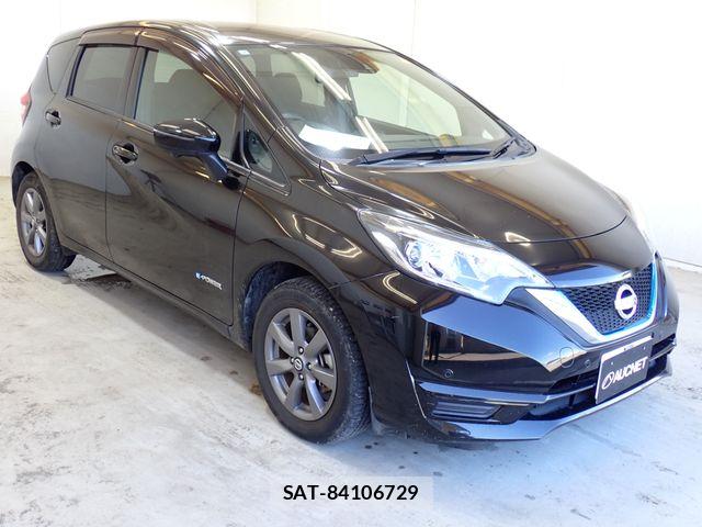 Nissan NOTE 2019-01 8871704-3