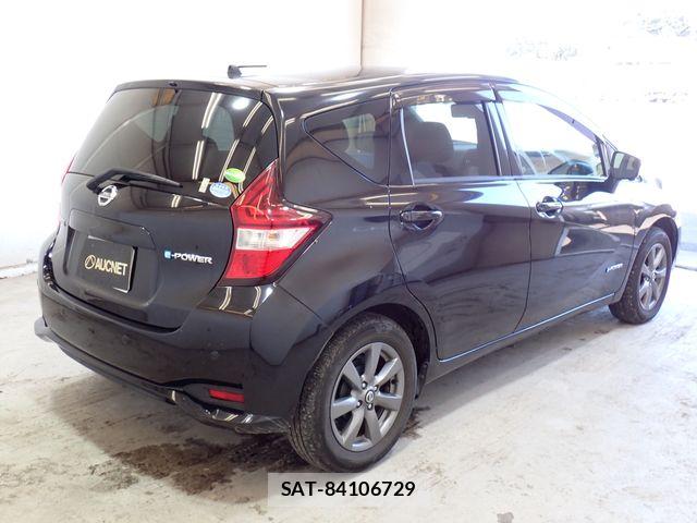 Nissan NOTE 2019-01 8871704-7