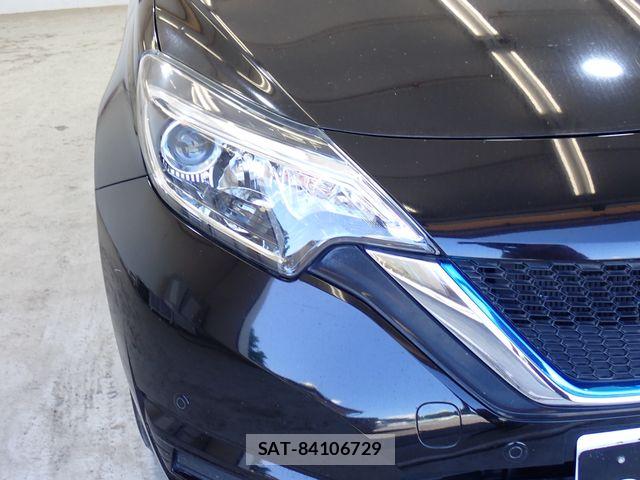 Nissan NOTE 2019-01 8871704-8